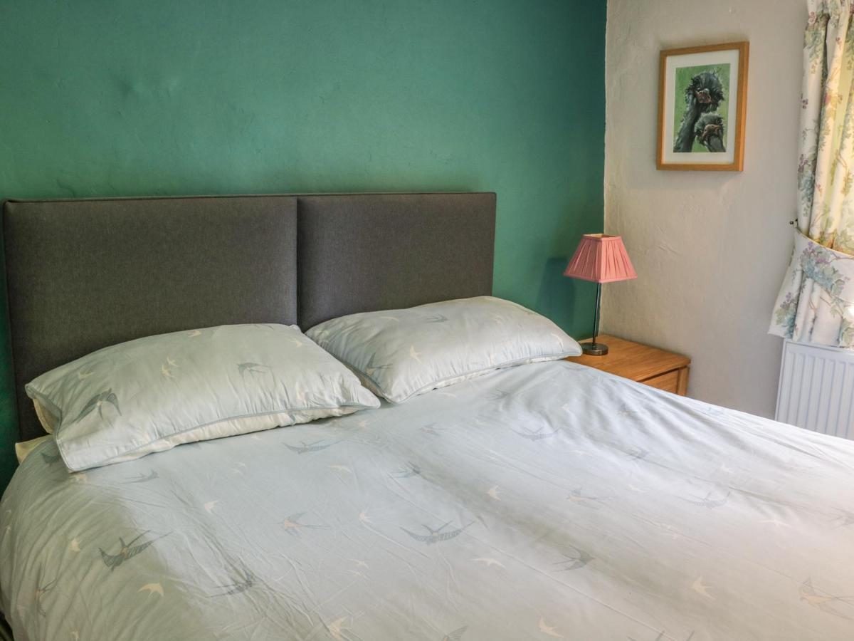 8 Stonegate Villa Bentham ภายนอก รูปภาพ