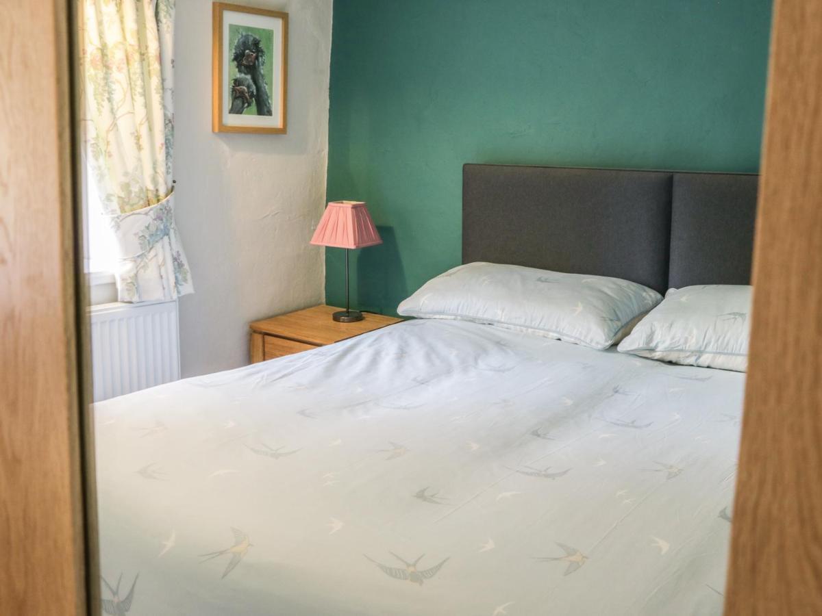 8 Stonegate Villa Bentham ภายนอก รูปภาพ