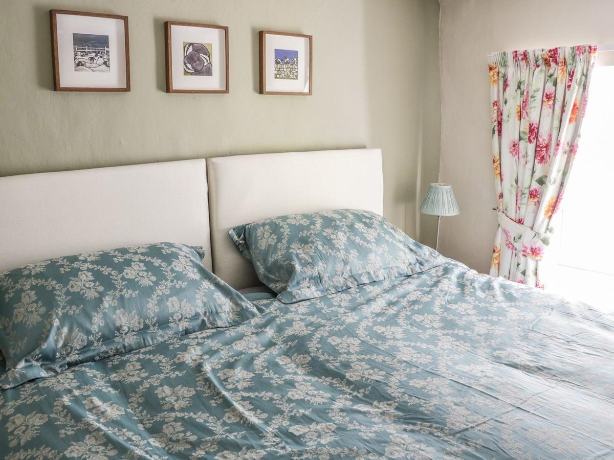 8 Stonegate Villa Bentham ภายนอก รูปภาพ